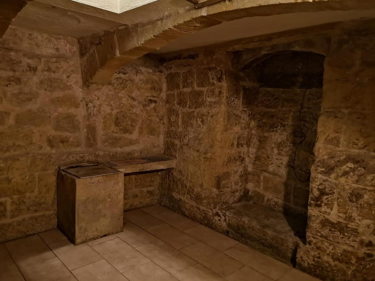 Вилла Two Gate Town House Сенглея Экстерьер фото