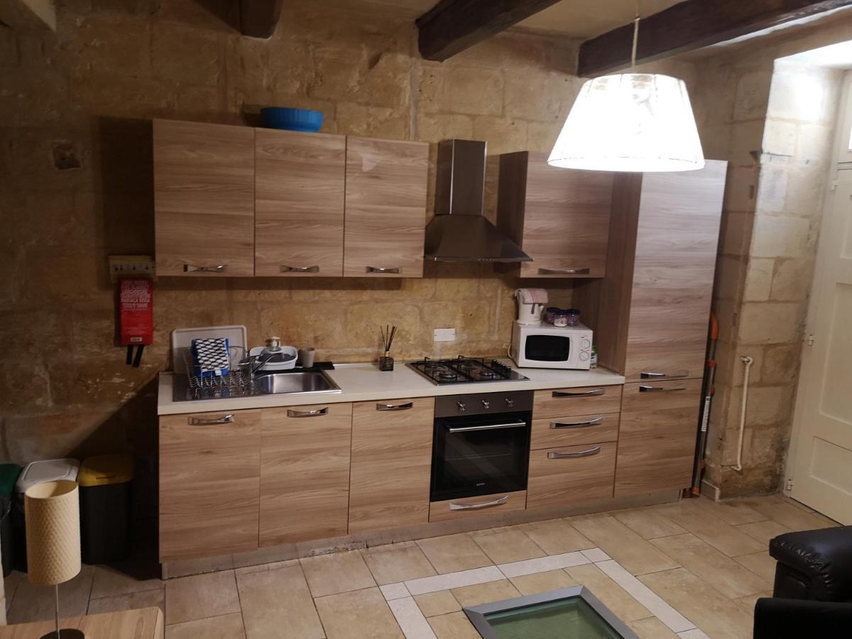 Вилла Two Gate Town House Сенглея Экстерьер фото