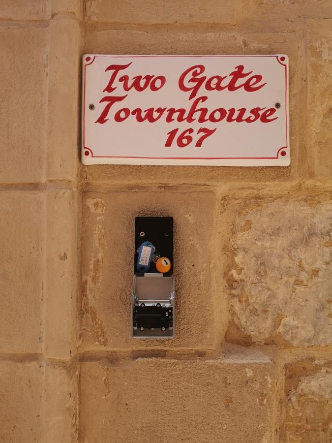 Вилла Two Gate Town House Сенглея Экстерьер фото